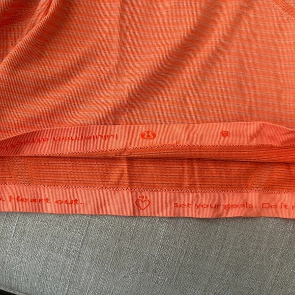 Lululemon Swiftly Tech Long Sleeve 2.0 size 8 - Picture 7 of 8